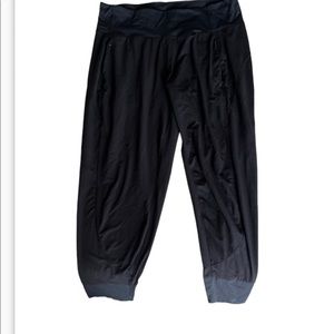 All black athletes Large petite joggers